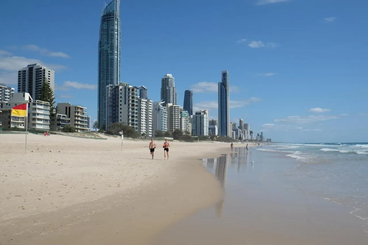 Queensleigh Gold Coast 0*,